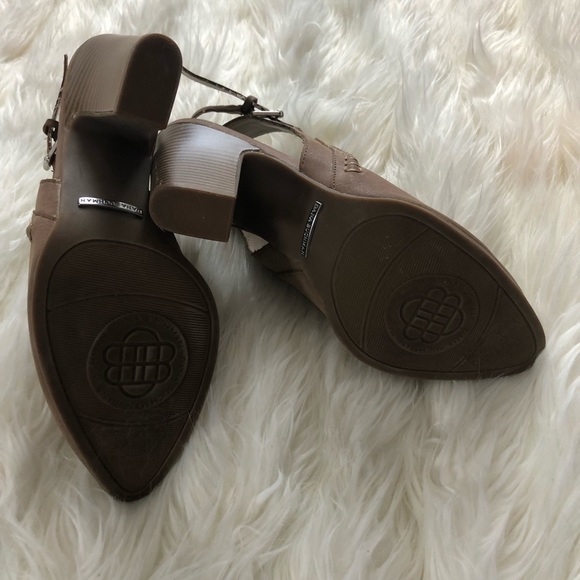 Dana Buchman heels - Picture 6 of 6